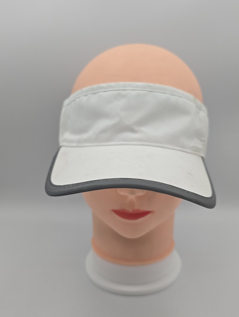 Avia Golf  White Gray Black Adjustable Visor